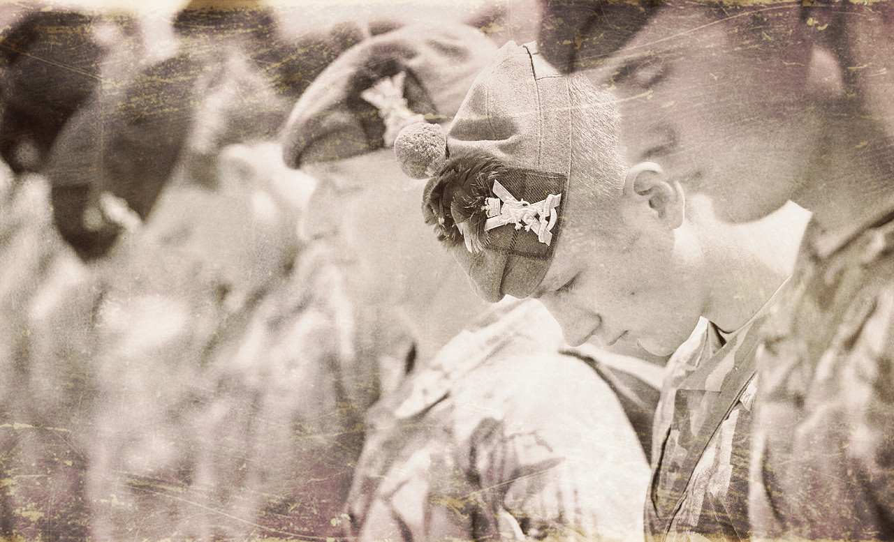 Soldiers at prayer